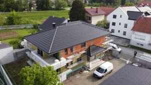 Gradnja kuće s pomoćnim objektom od temelja do krova te izrada toplinske izolacije fasade kamenom vunom